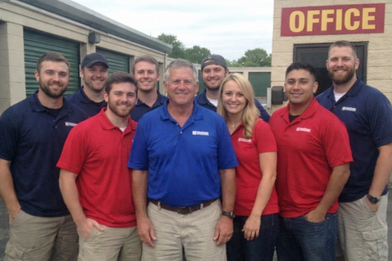 Water damage restoration professionals in Cathedral City, CA